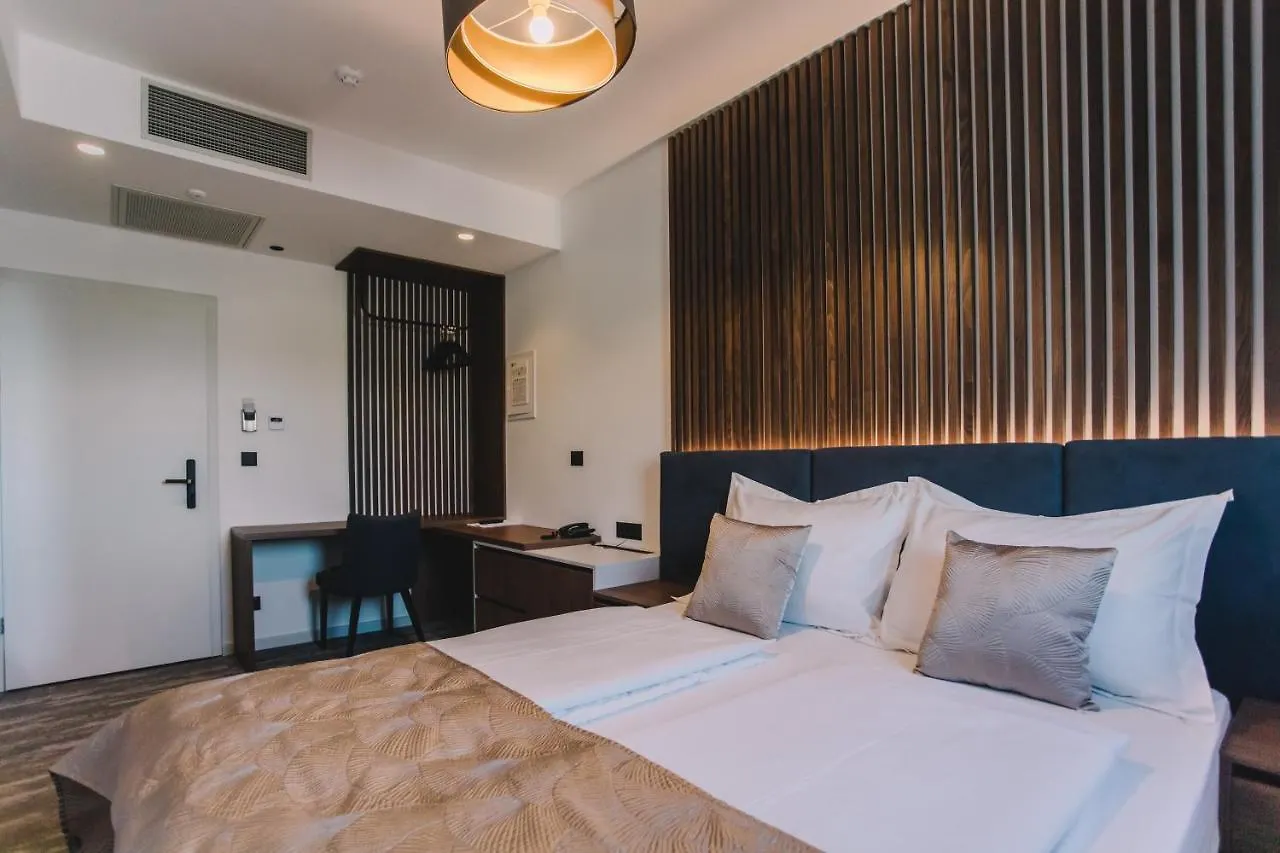 Hotel Batuda Split 3*,  Croacia